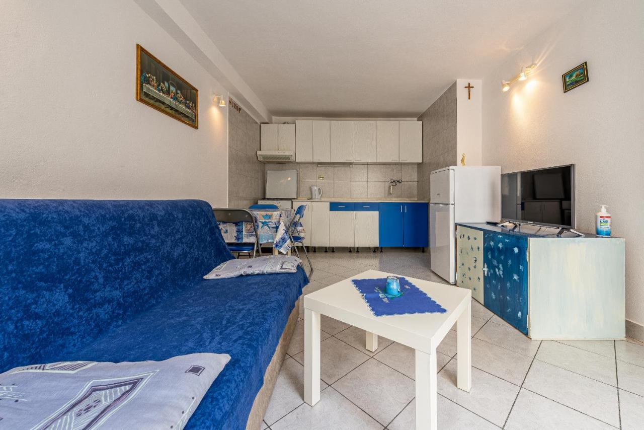 Apartment Bura Primosten Ngoại thất bức ảnh