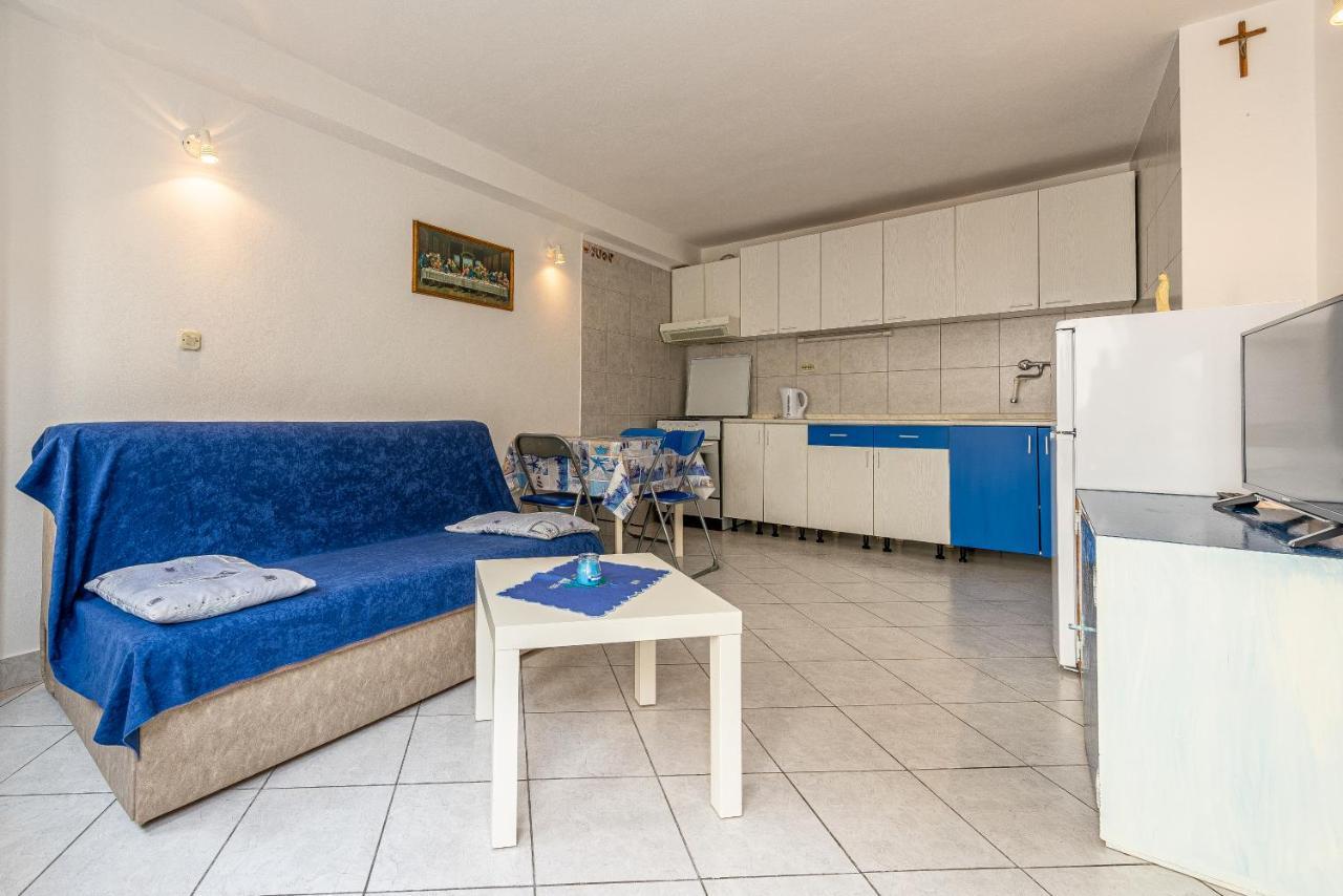 Apartment Bura Primosten Ngoại thất bức ảnh